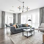 Silkhaus High Floor 1Bdr In Southridge