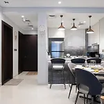 Elegant 1Bhk In Business Bay, Nearby Burj Khalifa & Dubai Mall