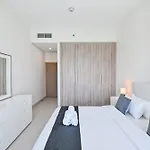 Luxury 1Br Near Burj Khalifa With Canal Views