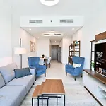 Luxury 1Br Near Burj Khalifa With Canal Views