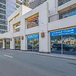 Exquisite Living I Skyline View