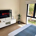 Modern Renovated Studio Building 197 - 5 Min Walking From Metro And Pavilions