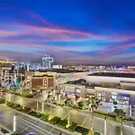 First Class Penthouse Elegance Meets Luxury