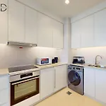 Bright And Cozy 2Br Apartment In Emaar South