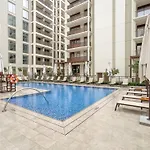 Luxe 1Br In Orchid Creek With Balcony Pool & Gym