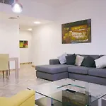 Stonetree - Furnished 1Br Apartment Near The Beach