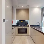 Peninsula - Modern Two Bedroom In Business Bay