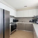 Luxury 4Br Prime Downtown Stay