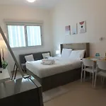 Studio Apartment I 15 Min To International Airport