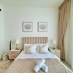 Beautiful 2Br Apartment In Jvc With Private Pool