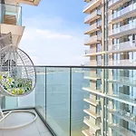 Beach Vista - Stunning Sea View