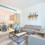 Beach Vista - Stunning Sea View