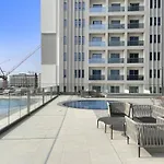 Vayk - Luxurious 1Bd With Balcony In Dubai Hills Estate