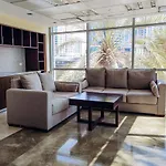 Space 1Br In Marina For 6 People