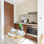 Full Burj Khalifa View 1Bhk App