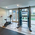 Full Burj Khalifa View 1Bhk App
