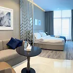 Luxury Studio Apartment In Downtown Dubai