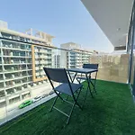 Cozy Studio Oasis In Meydan City