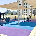 1Br Apartment With Burj Khalifa View In Dubai Hills By Bhavan Vacation Homes