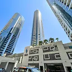 Fully Renovated Luxe Bay Central Dubai Marina Apartment