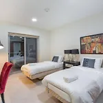 Scenic 2Br Near Beach In Princess Tower Marina