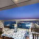Scenic 2Br Near Beach In Princess Tower Marina