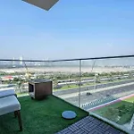Business And Leisure Hub