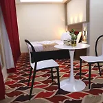 Tanha Park Hotel
