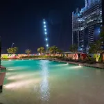 Urbanhomes - Luxury And Cozy 3Bdr Apartment In Business Bay Canal View