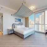 Al Bateen - Two Bedroom In Jbr With City Views