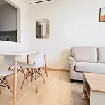 Oyo 1289 Home Premium 1Bed Apartment At Jvc