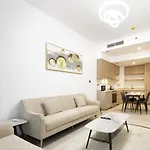Luxury 2Br Apartment In Urban Oasis By Missoni