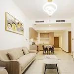 Luxury 2Br Apartment In Urban Oasis By Missoni