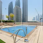 Manzil - 3Br Plus Maids Room In Downtown With Burj Khalifa View