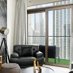 Jaw-Dropping Full Burj Khalifa View From Balcony