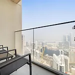 Vayk - Elegant 1 Bd In Prime Downtown Location