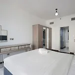 Livbnb- 3Br With Marina Views In Manchester Tower