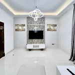 Al Manara Luxury Maison Suite 1Br Near Jumeirah Beach