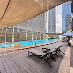 2Br Bliss In Vibrant Business Bay
