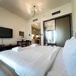 Spacious Apartment At Business Bay Canal L 10 Minutes To Dubai Mall L Burj Khalifa L Downtown