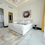 Modern Furnished 1-Bed Apartment In Marasi Drive