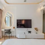 Luxurious Apartment And Amazing Dubai Marina View