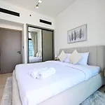 Stunning 1 Bdr Luxury Residence At Jvc