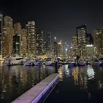 Dubai Marina Stay