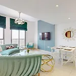 Afnan - Classy Two Bedroom With City Views In Impz
