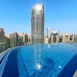 Luxury Living In Dubai Marina - 1Br Extra Large