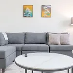 1 Bedroom In G24 - A Home Away From Home
