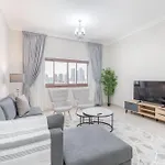 1 Bedroom In G24 - A Home Away From Home