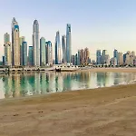 Full Sea View & Dubai Skyline - 4Br Lux Beachfront