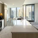 Luxury 1 Bedroom Apartment In Stella Maris, Full Dubai Marina View